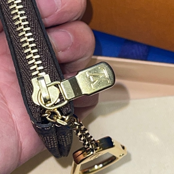 Louis Vuitton Key cles holder canvass damier ebene💎✨ - Picture 9 of 9